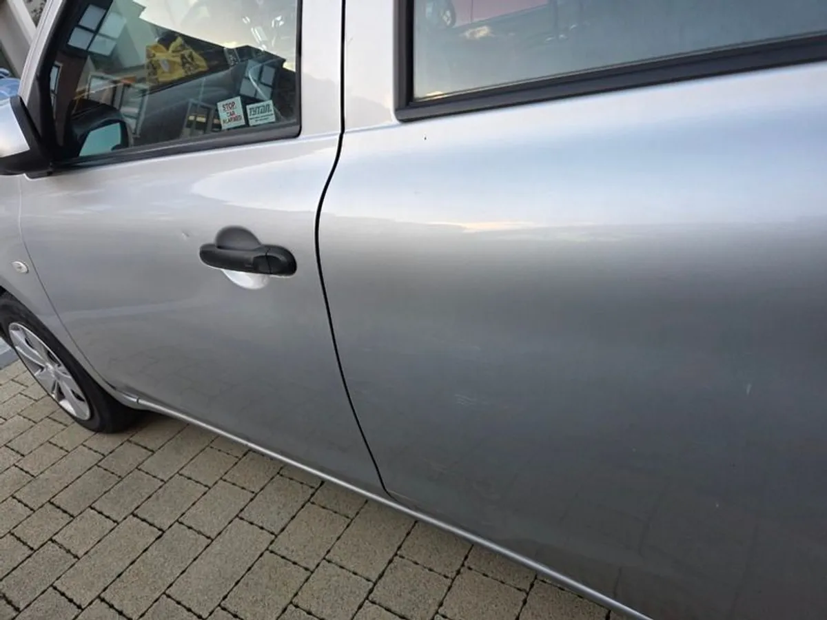 2017 Nissan Micra - Image 4