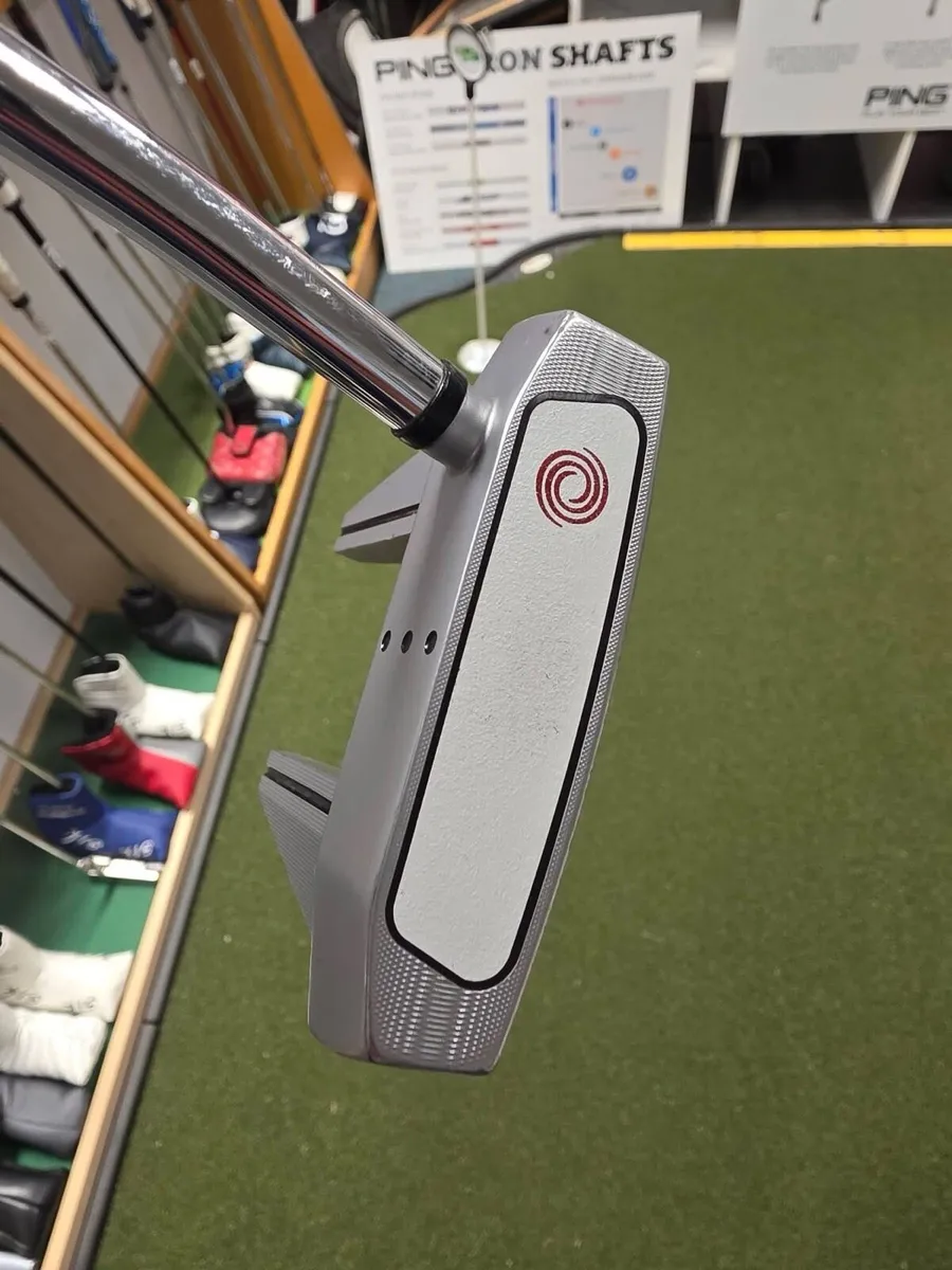 Odyssey White Hot Og 7 Putter - Image 4