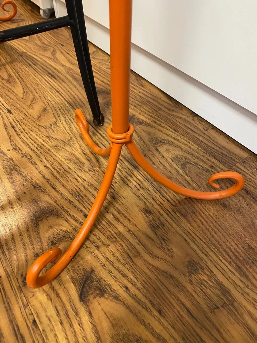 Metalic candle stand - Image 4