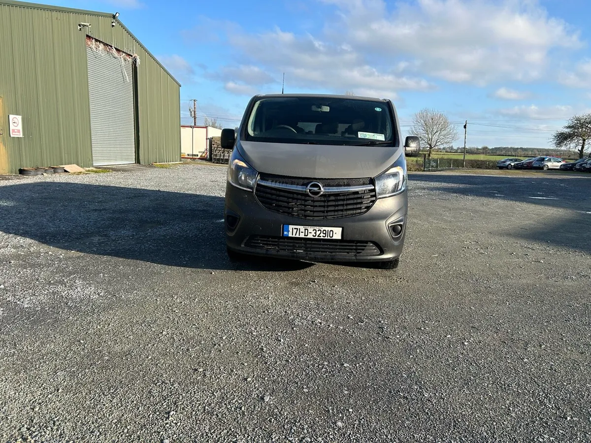 2017 Opel vivaro 9 seater - Image 2