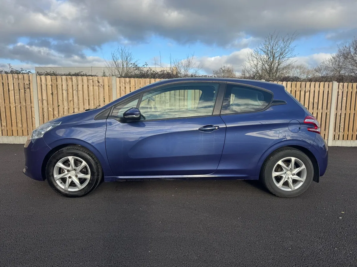 Peugeot 208 *1.0L PETROL *NEW NCT *BEST PRICED - Image 2