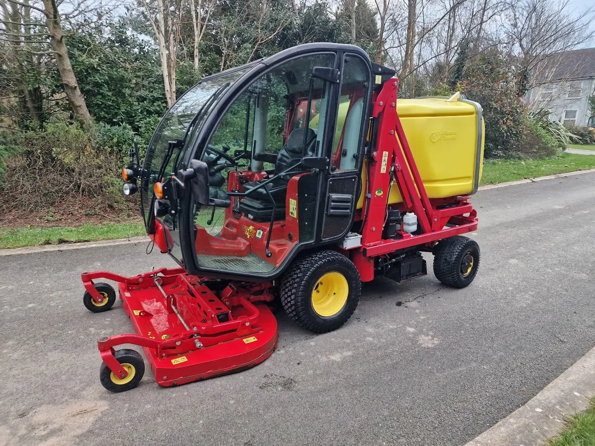 Gianni Ferrari Cruiser ride on mower lawnmower - Image 1