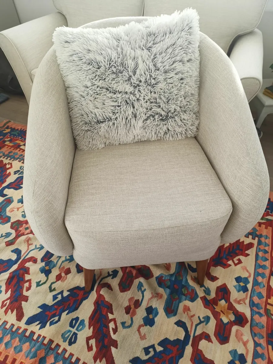 Tub cream  Armchair  brand new - Image 1