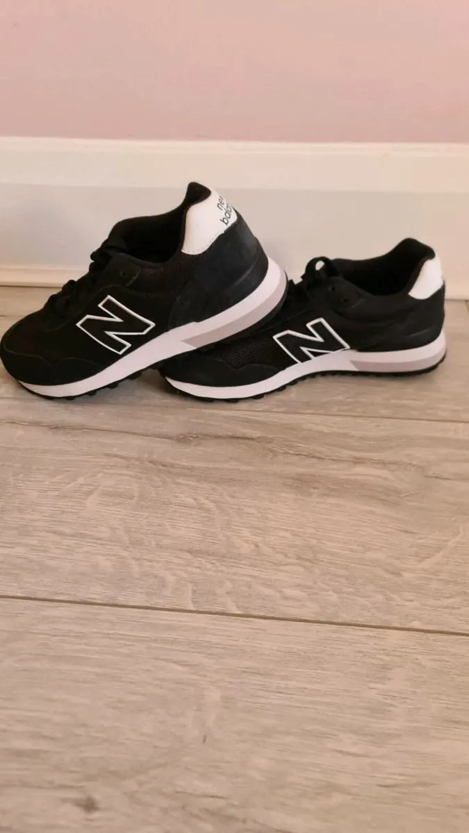 New balance trainers New never worn - Image 3