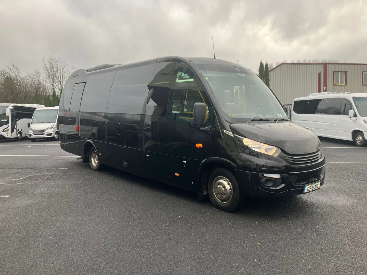 Iveco UNVI 2017 - Image 3