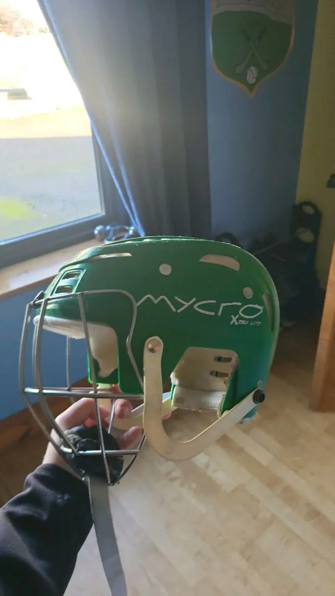 Mycro hurling helmet - Image 2