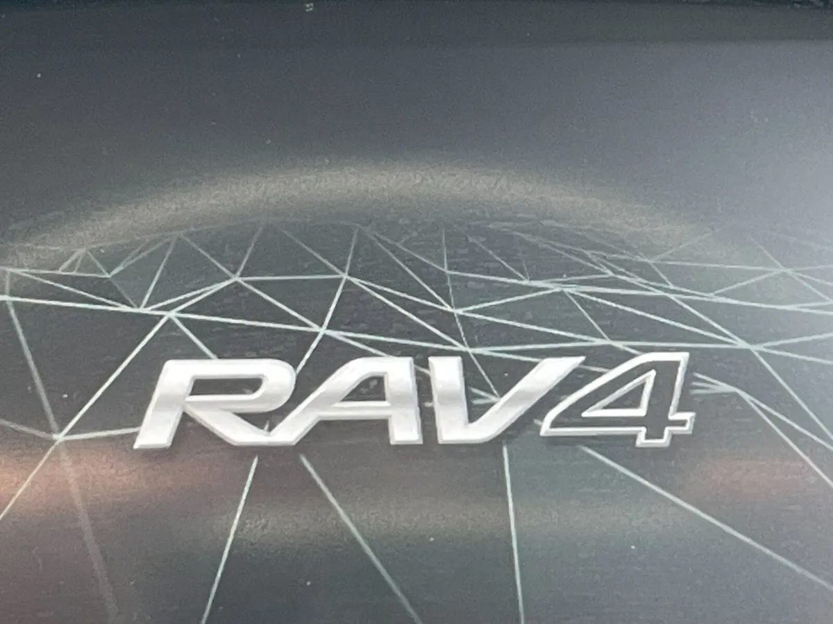 202 Toyota RAV4 Hybrid 2.5 Automatic 4wd Model - Image 3