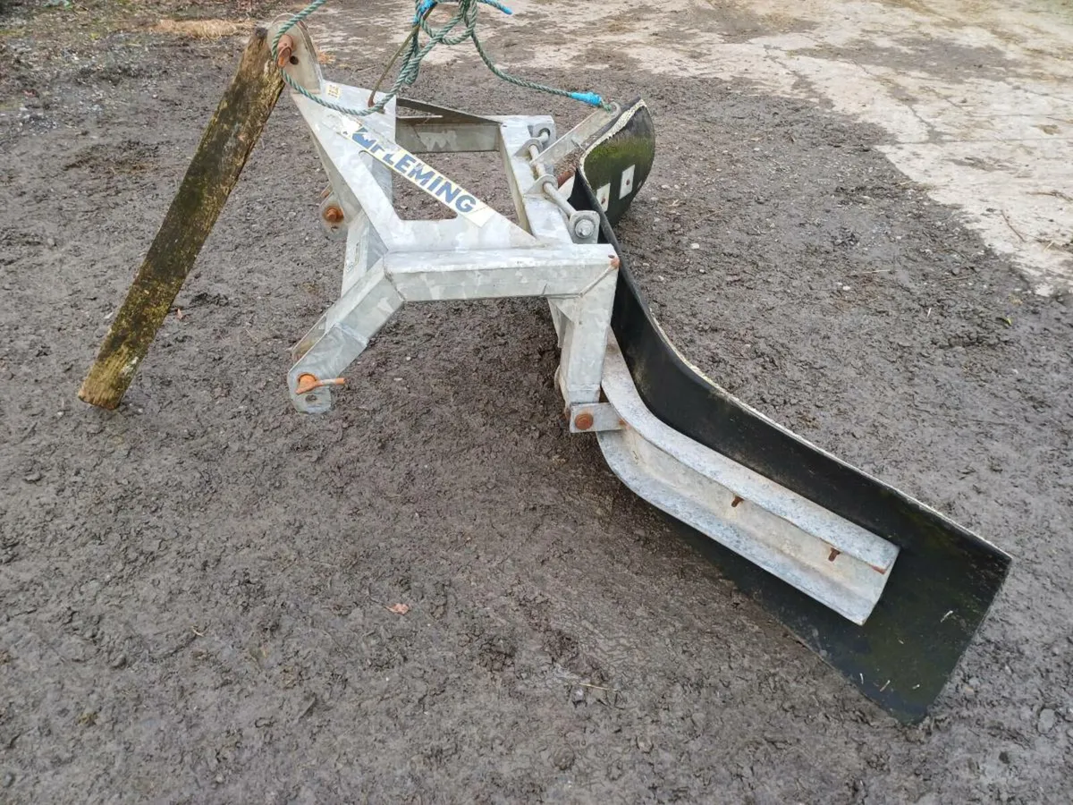 Yard Scraper - Image 3