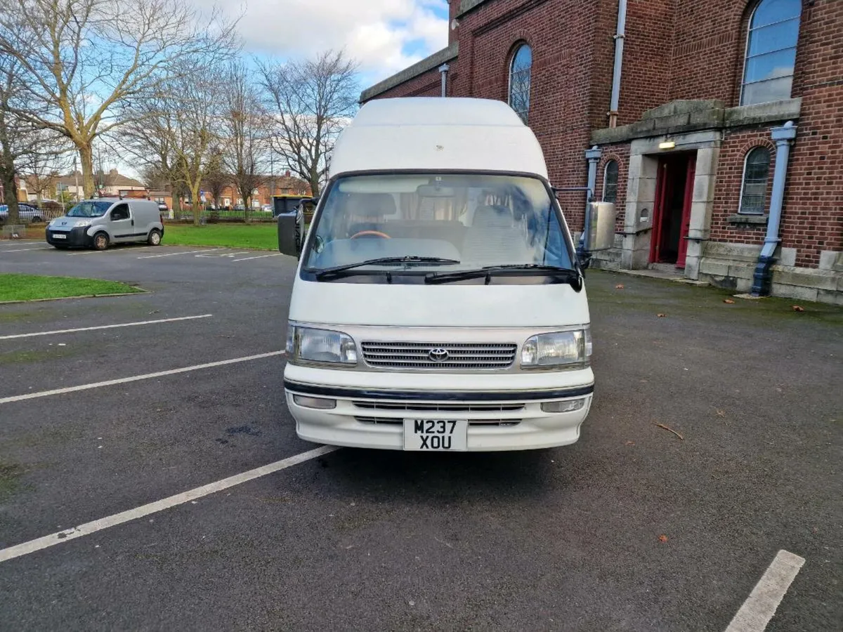 Toyota Hiace campervan - Image 2