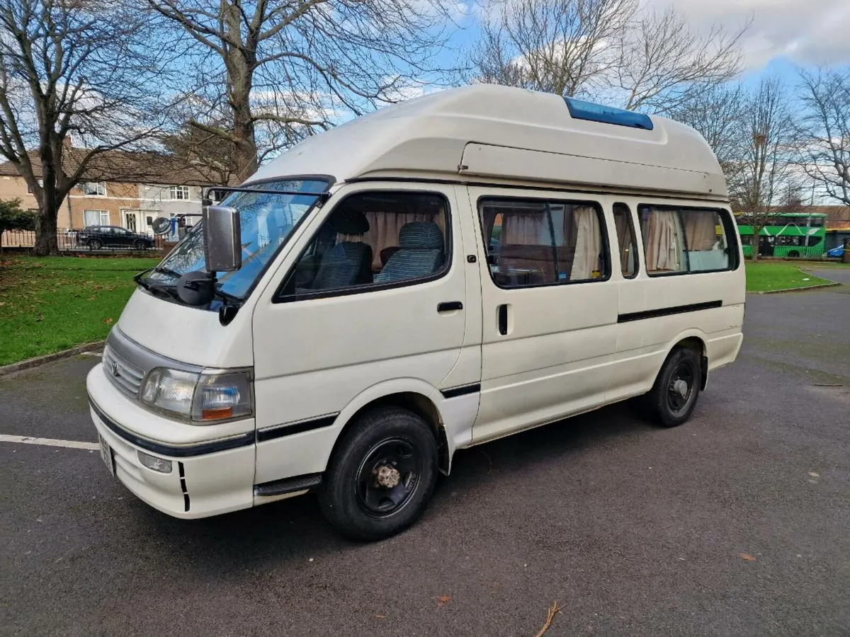 Toyota Hiace campervan - Image 3