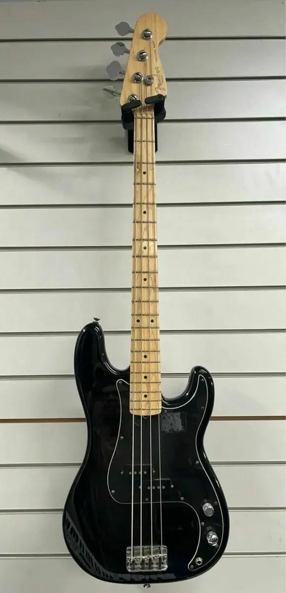 2004 USA Fender Precision Bass - Image 2