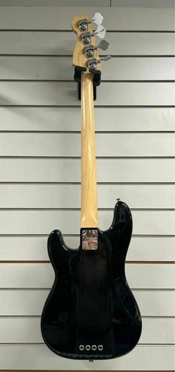 2004 USA Fender Precision Bass - Image 3