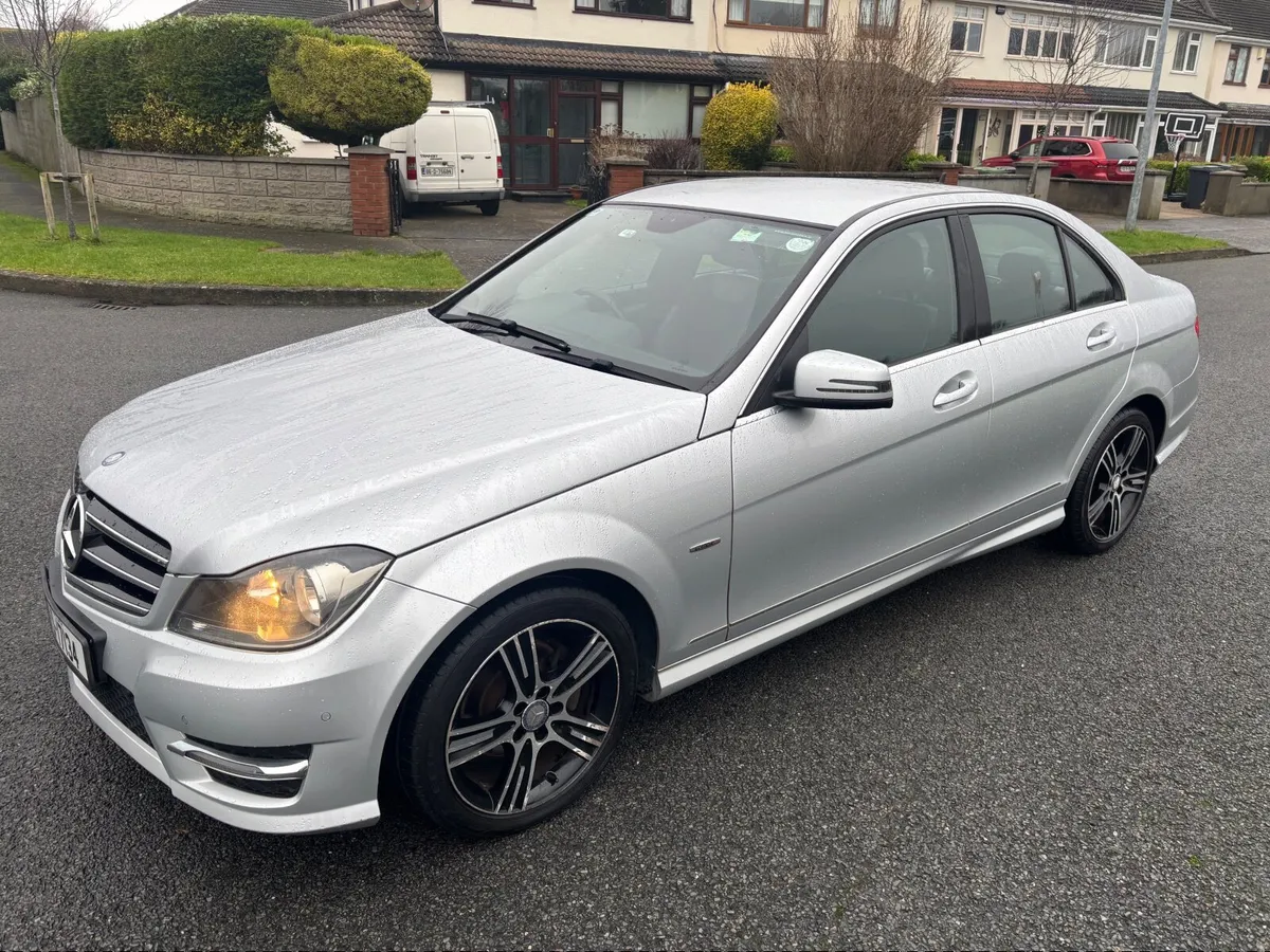 Mercedes-Benz C-Class 2014 - Image 2