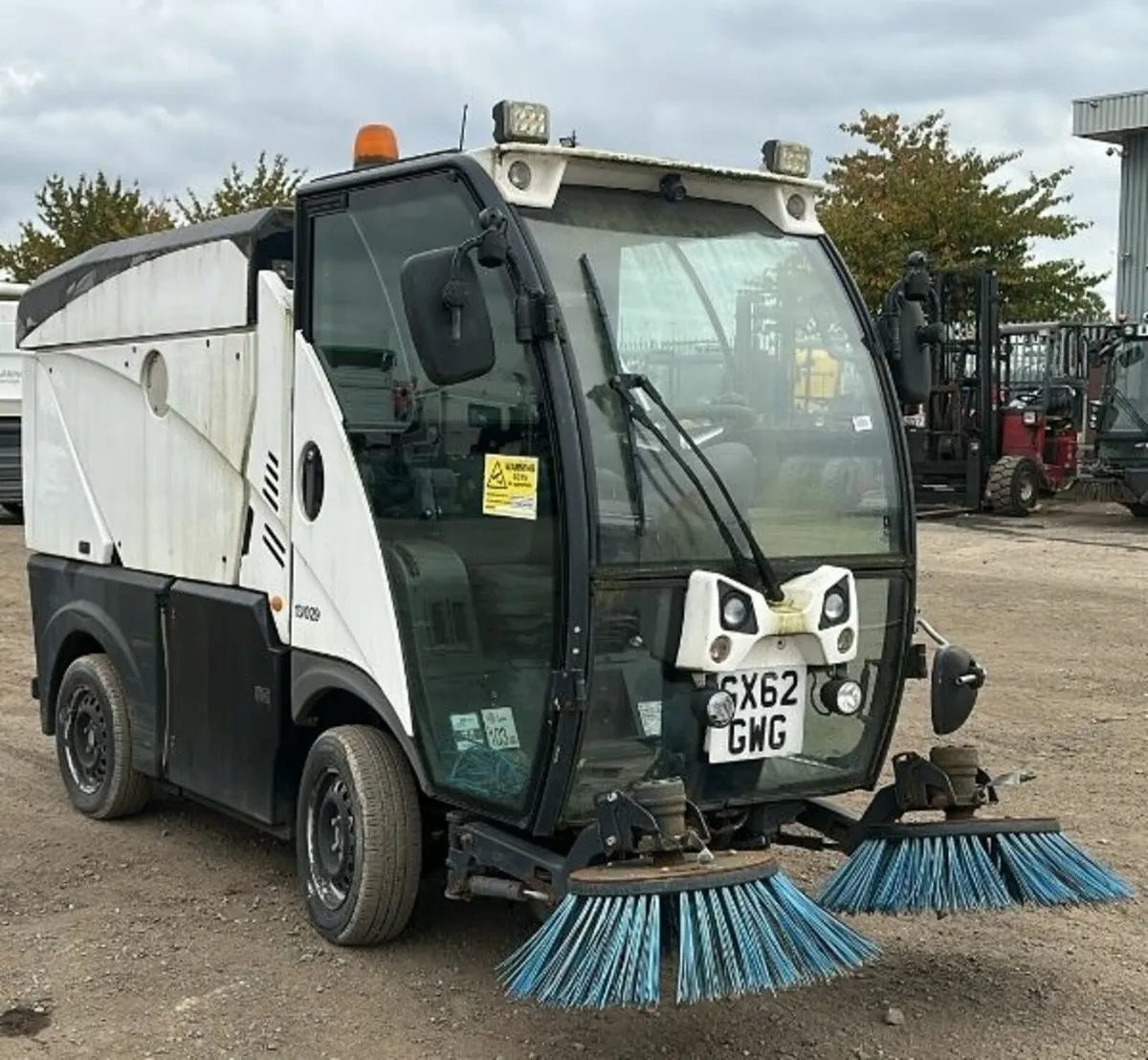 Johnston C101 mini road sweeper roadsweeper - Image 1
