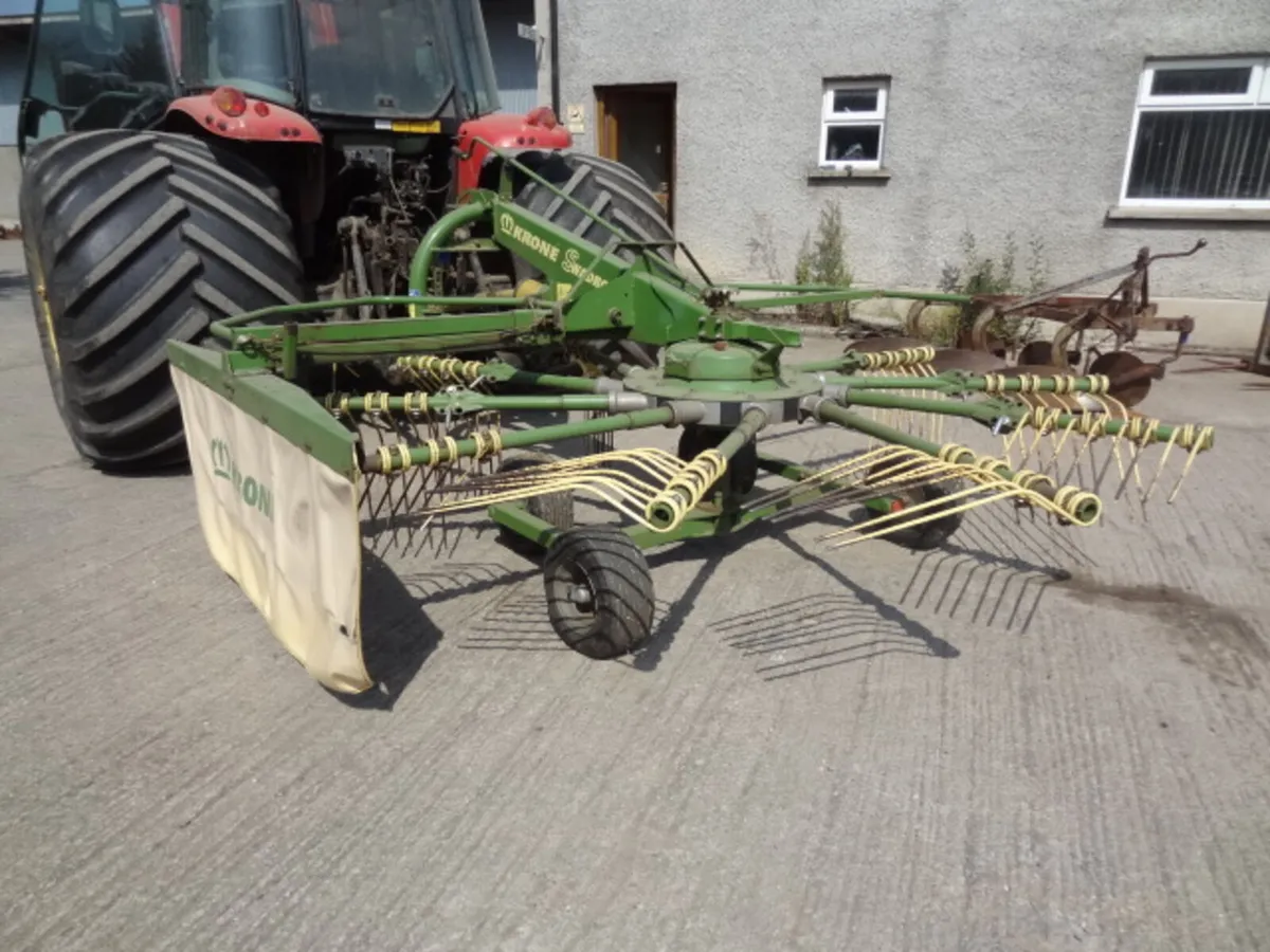 Krone Swadro 38 Single Rotor Rake - Image 3