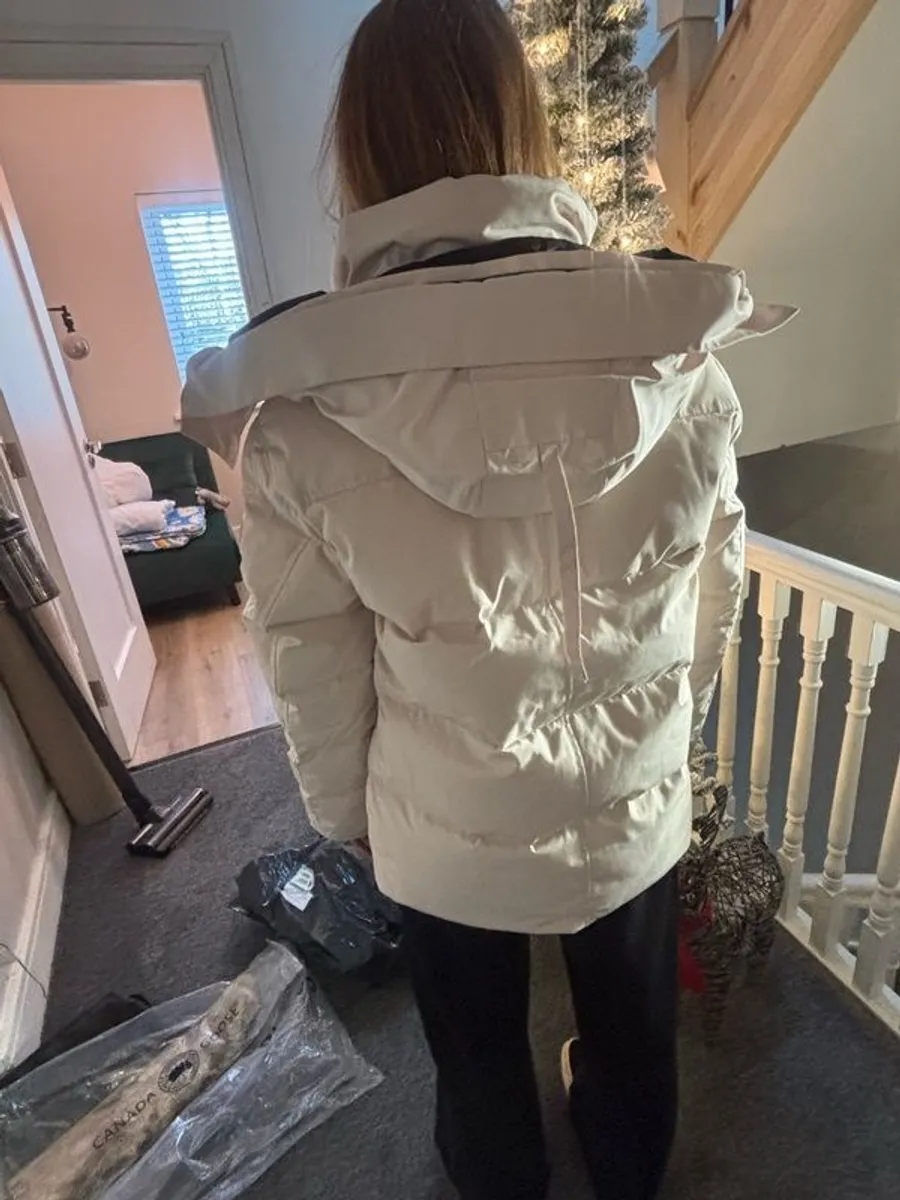 goose jacket - Image 2