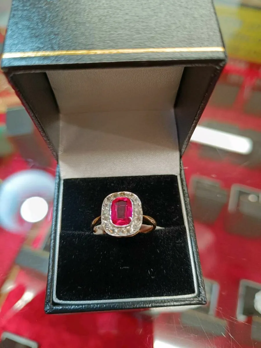 Antique Art Deco Ruby & Diamond 18k Gold Ring - Image 3
