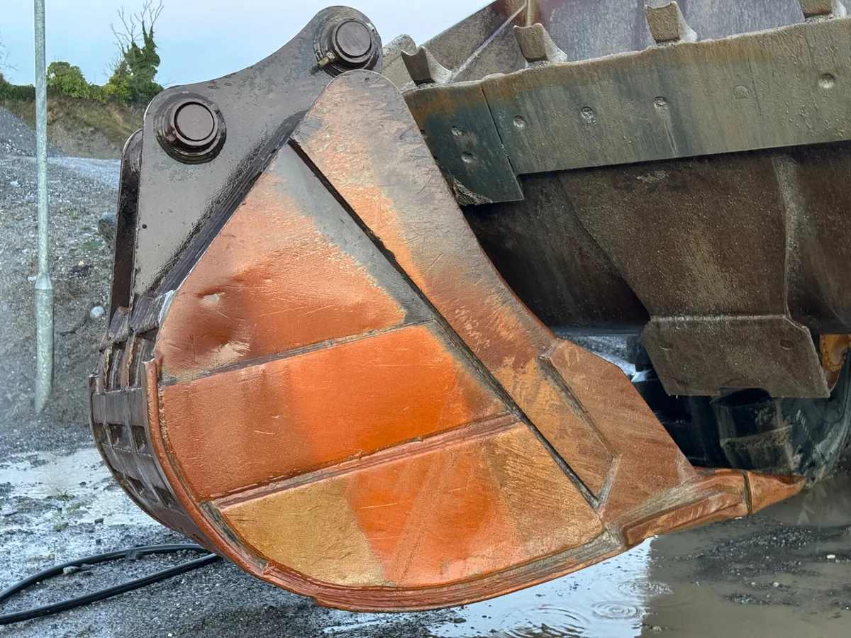 Heavy Digging Bucket - Image 4