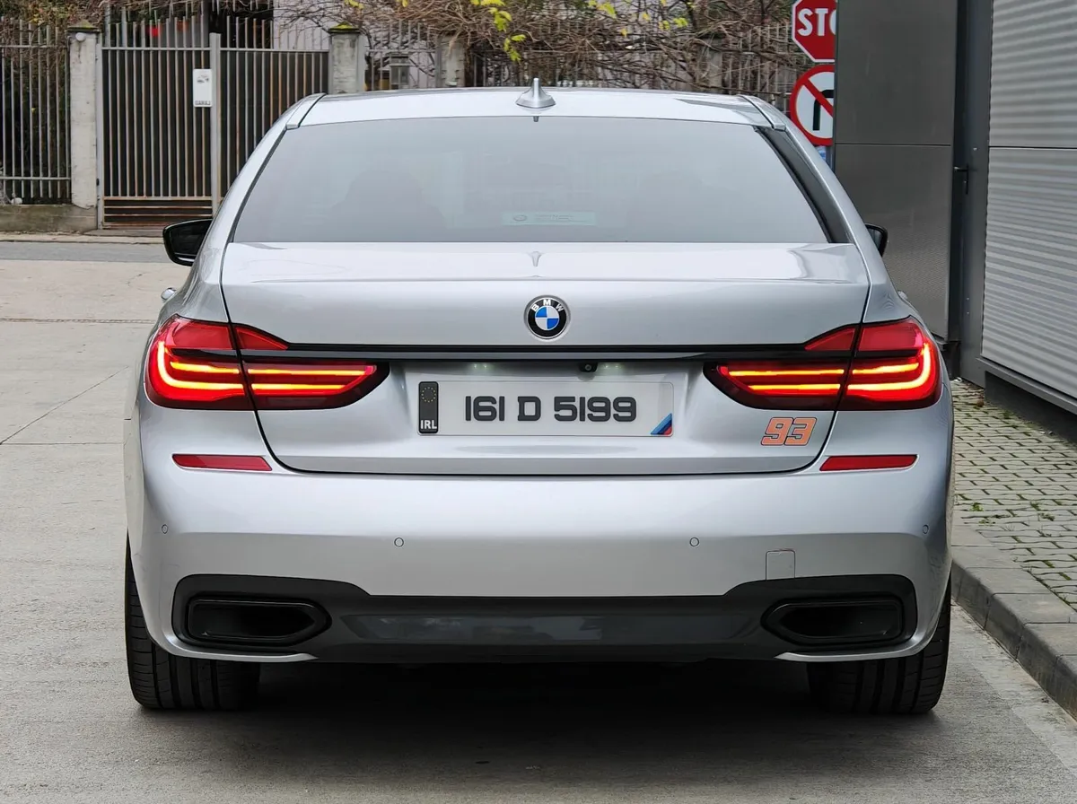 BMW 7-Series 2016 - Excellent Condition - Image 4