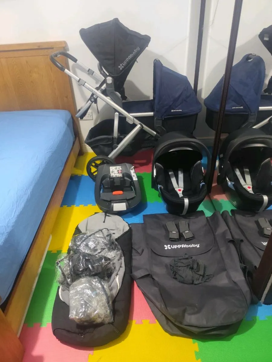 Uppababy vista travel system - Image 1