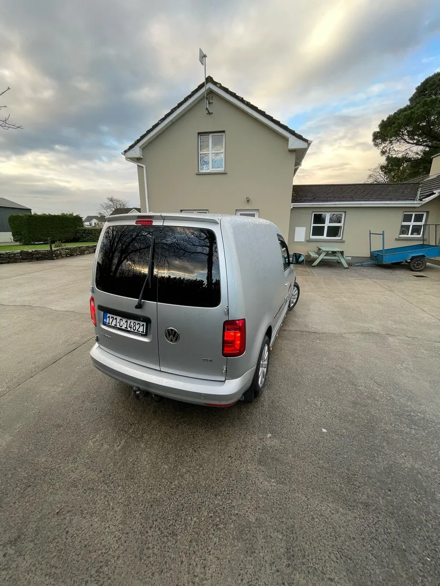 Volkswagen caddy - Image 4