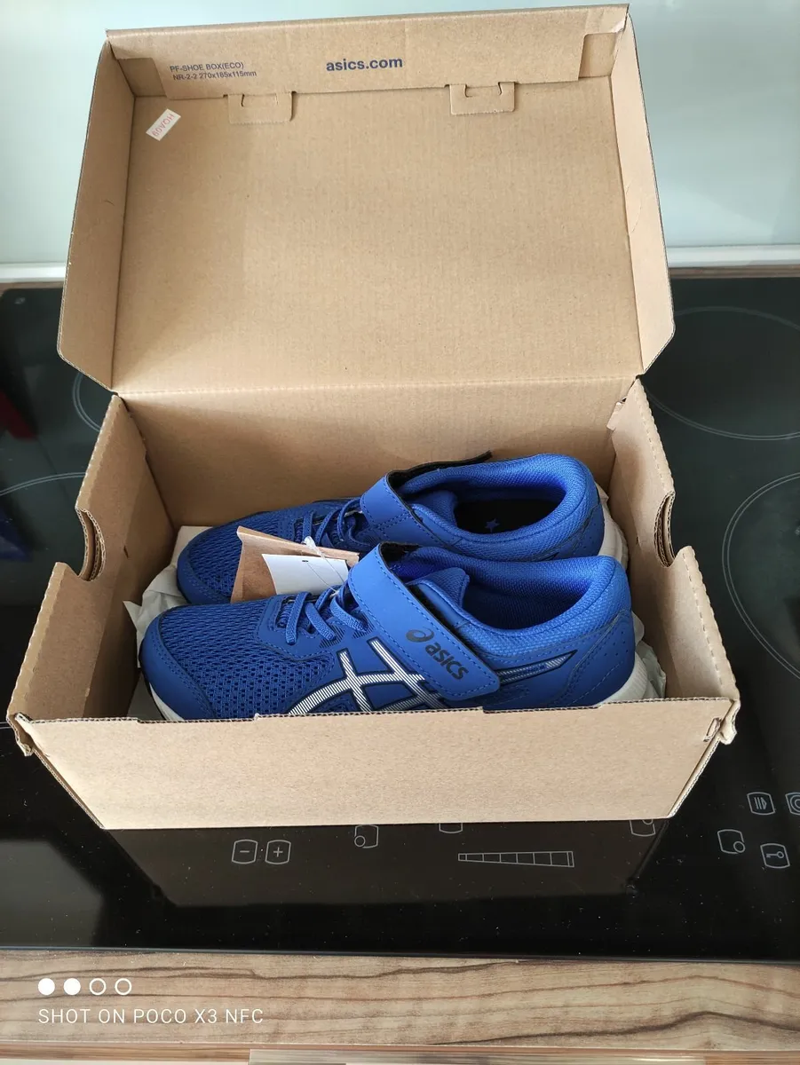 Asics Kids Shoes - Image 4