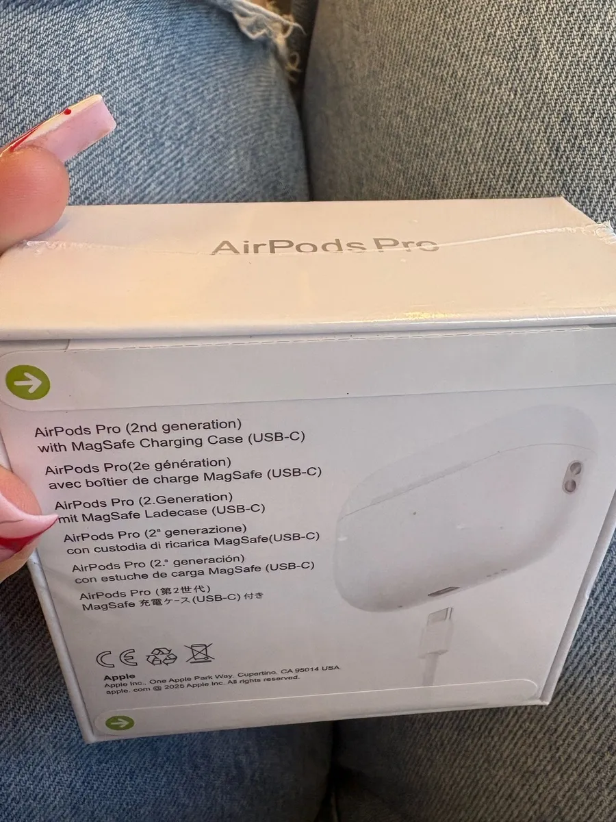 Airpods - Image 2
