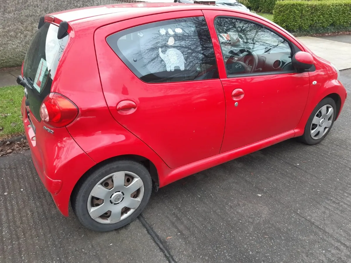 Toyota Aygo 2008 - Image 2