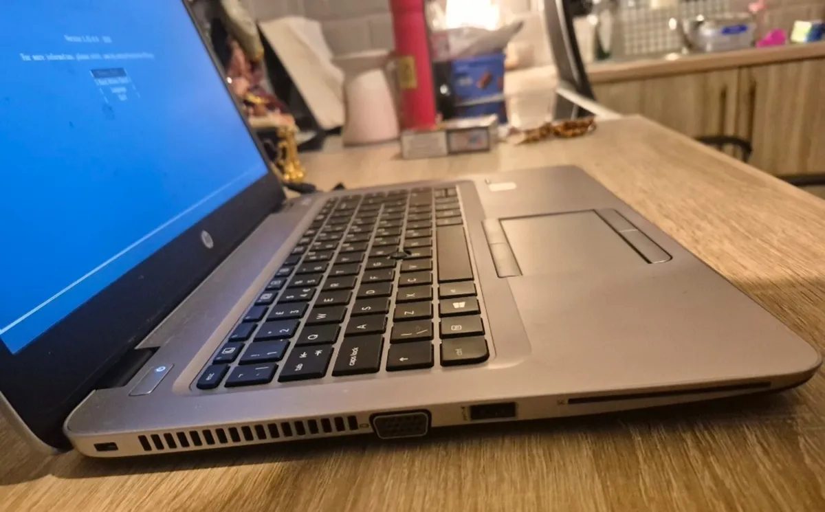 HP ELITEBOOK CORE i5 WORKING PERFECT SOLD AS SEEN - Image 3