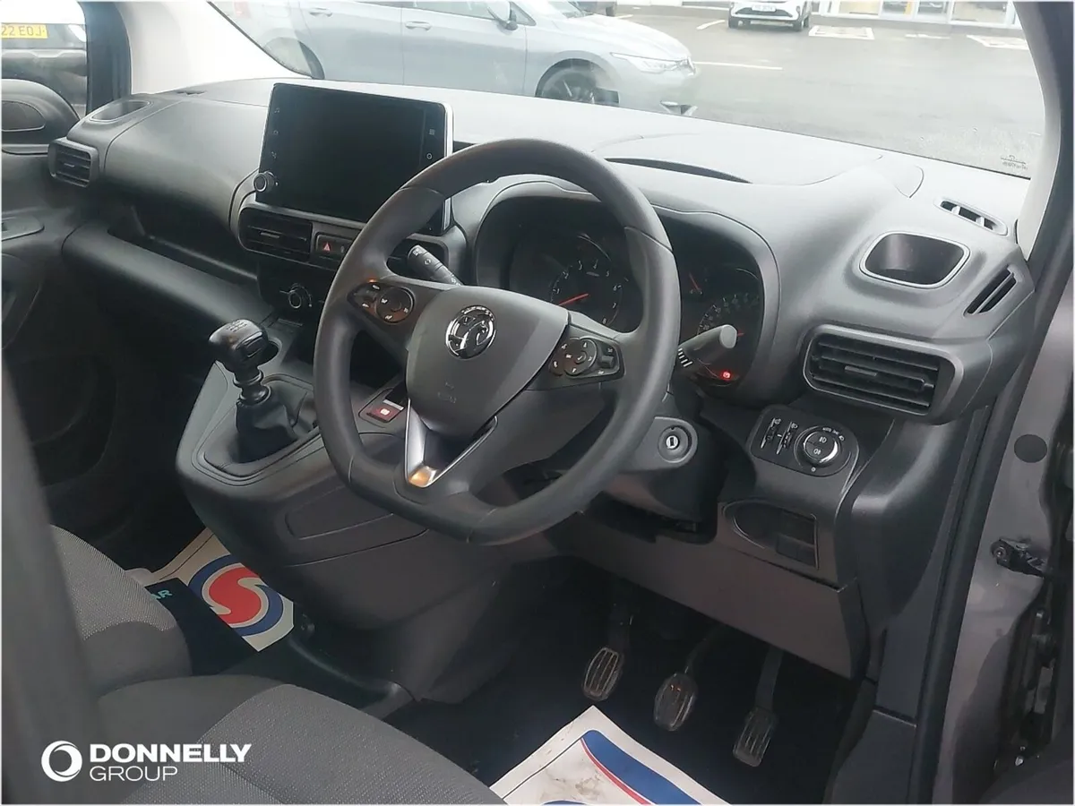 Vauxhall Combo Cargo L1 Diesel Sportive - Image 4