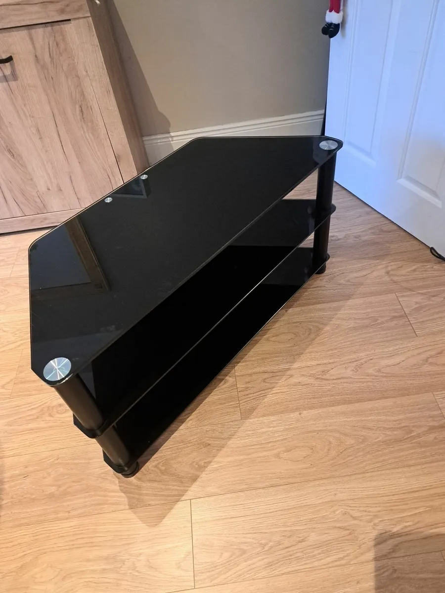 TV stand - Image 2