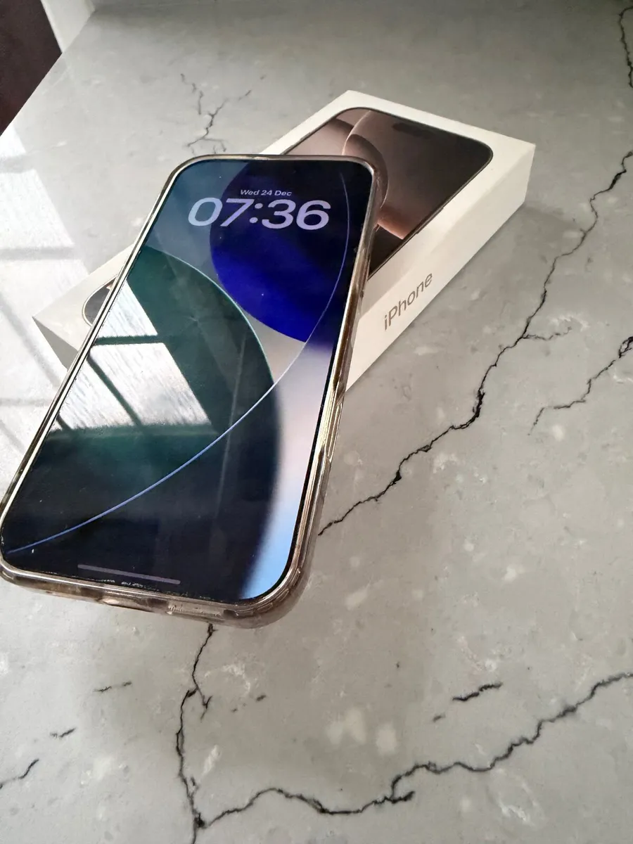 iPhone 16 pro max 256gb unlocked - Image 4