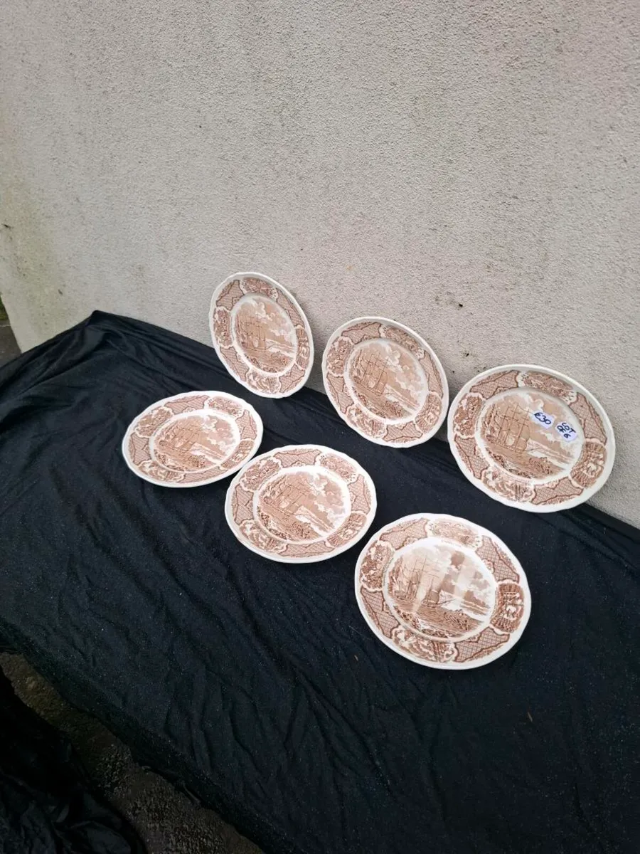 6 fair wind side plates postage possible - Image 1