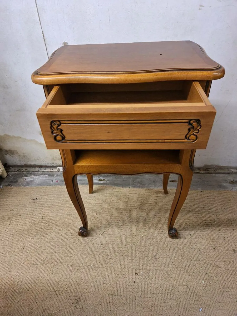 Vintage french bedside table - Image 2