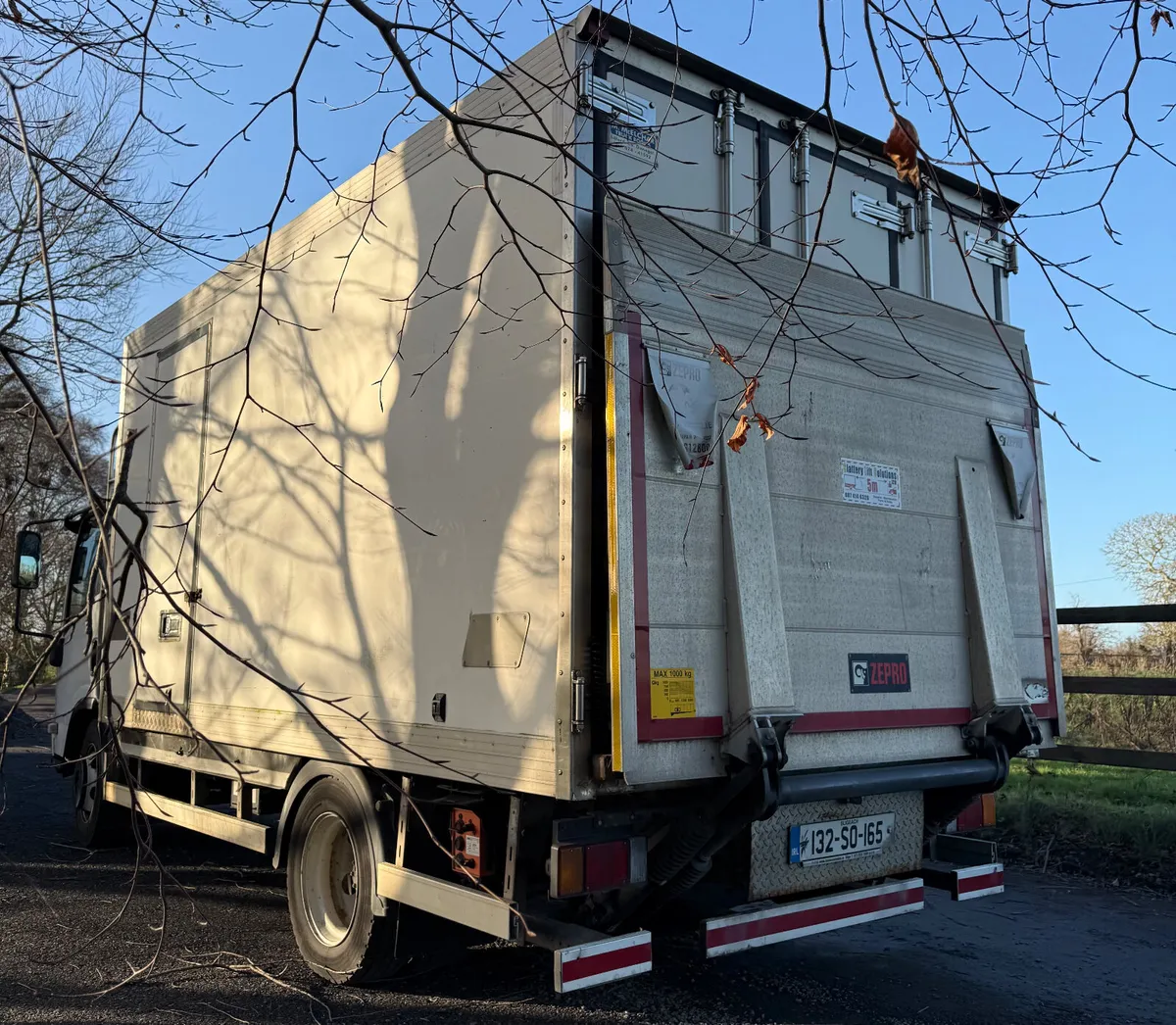 Isuzu NPR 2013 Fridge Truck Cvrt 6/26 - Image 3