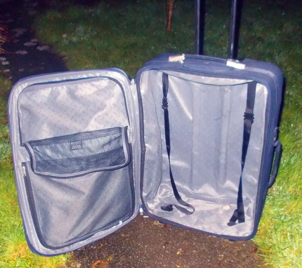 Navy Blue Samsonite Large Canvas Suitcase - Image 3