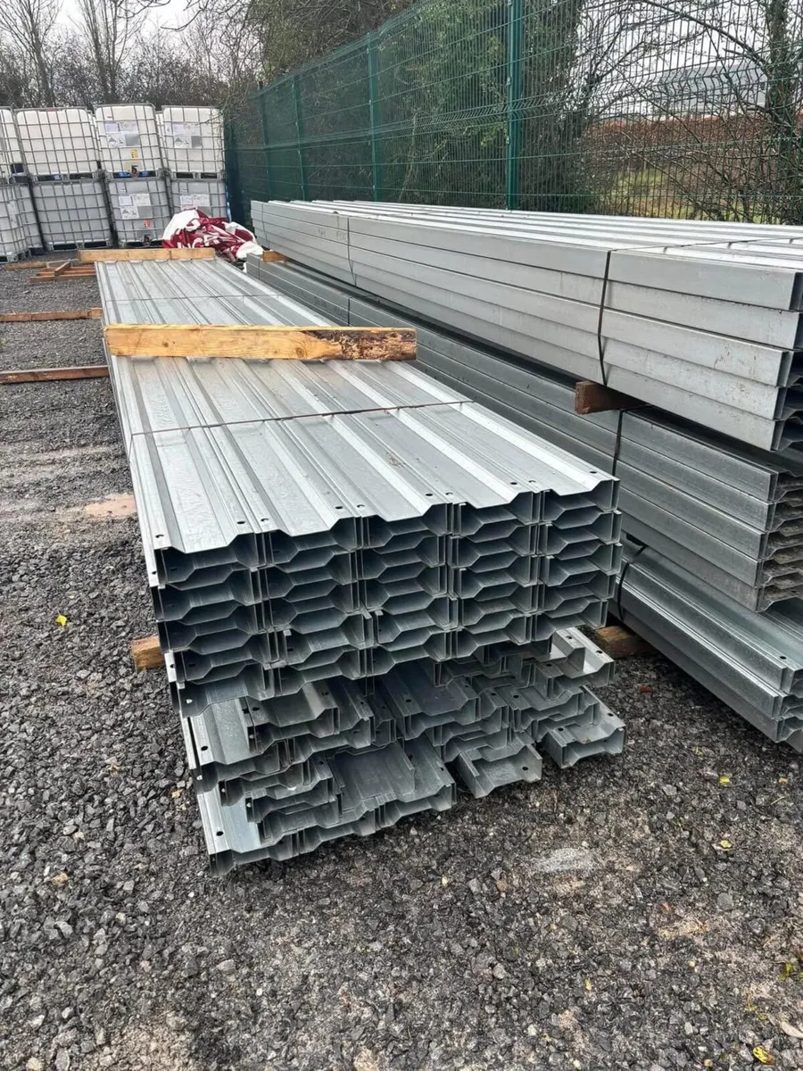 GALVANISED 20ft purlins €49 each or 50 for €2300 - Image 2