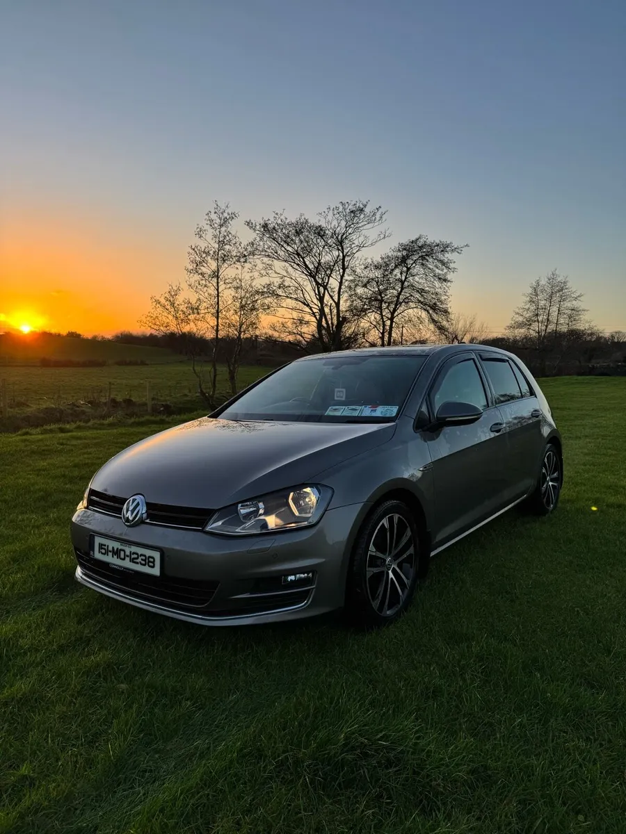 Volkswagen Golf 2.0 TDI 40th Anniversary - Image 1