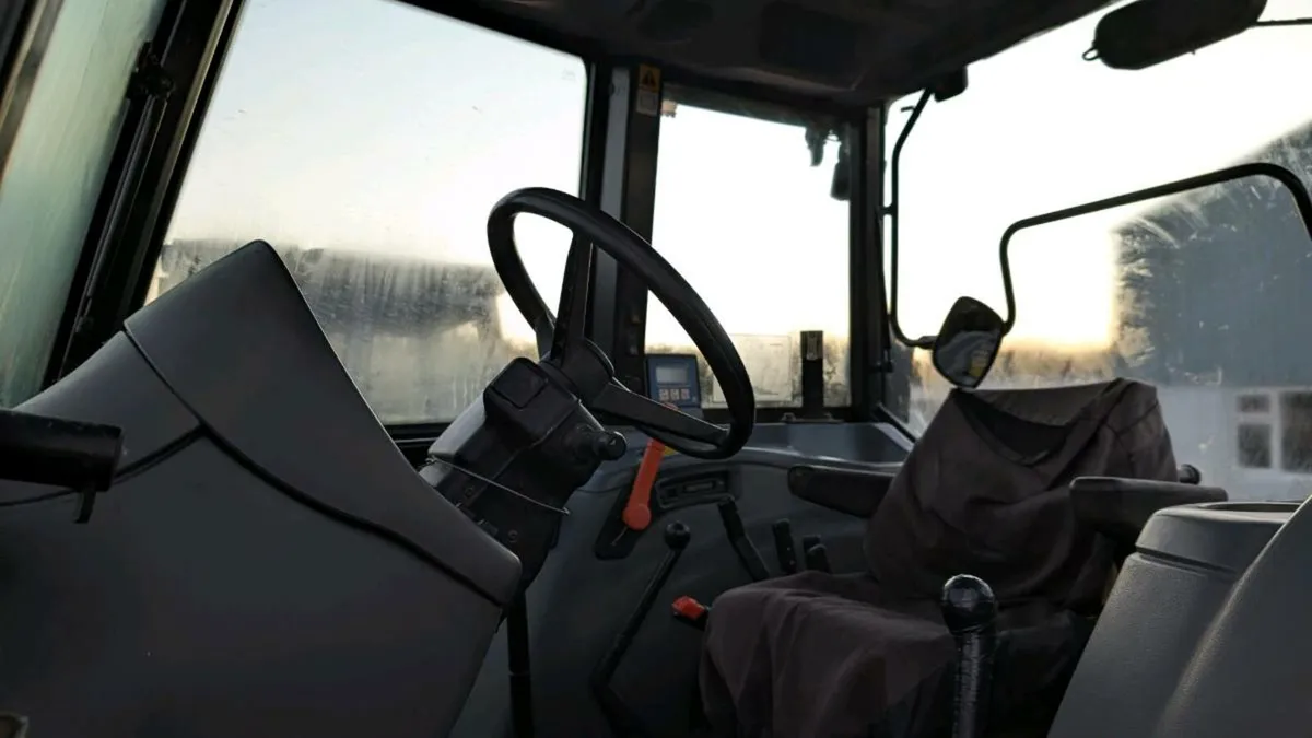 New holland - Image 2