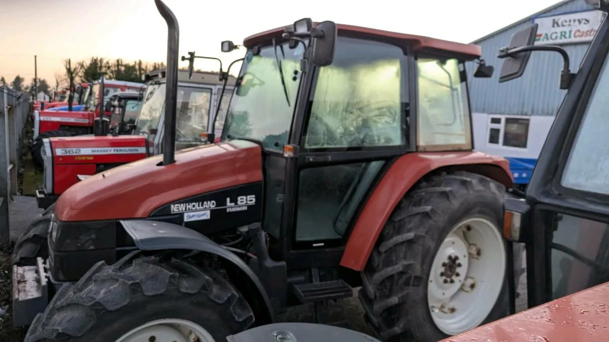 New holland - Image 3