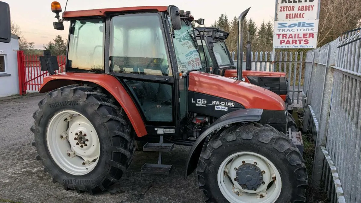 New holland - Image 1