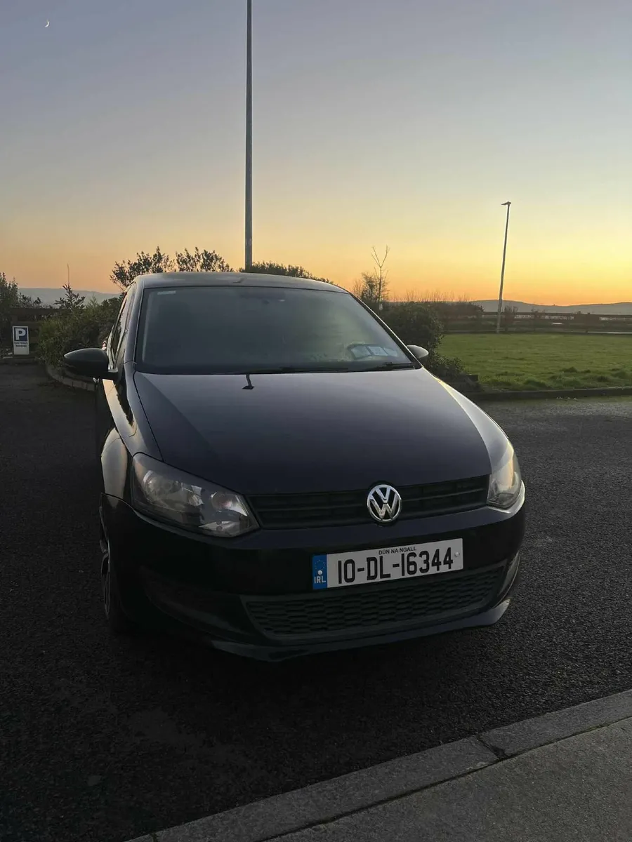 Volkswagen Polo 2010 - Image 1