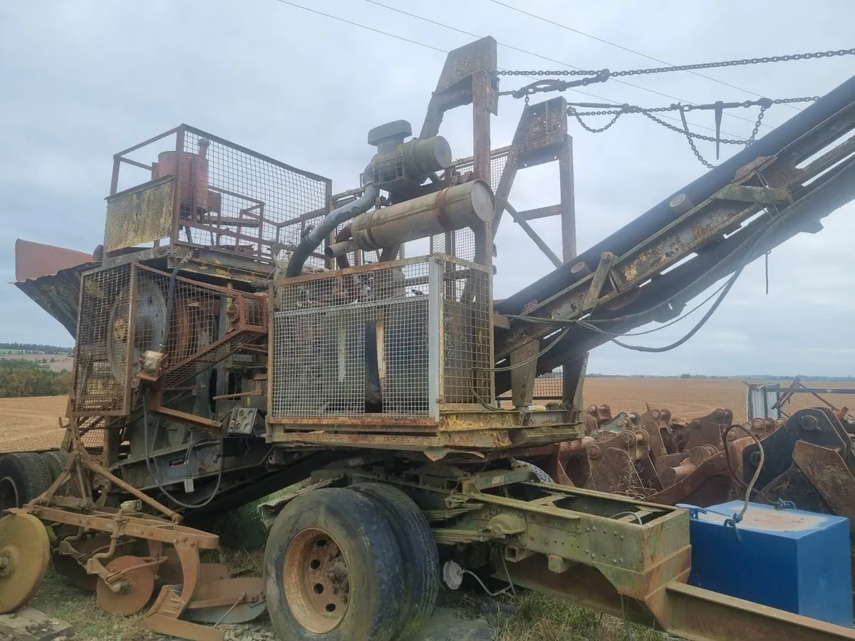 Mobile Crushing Unit Crusher - Image 4