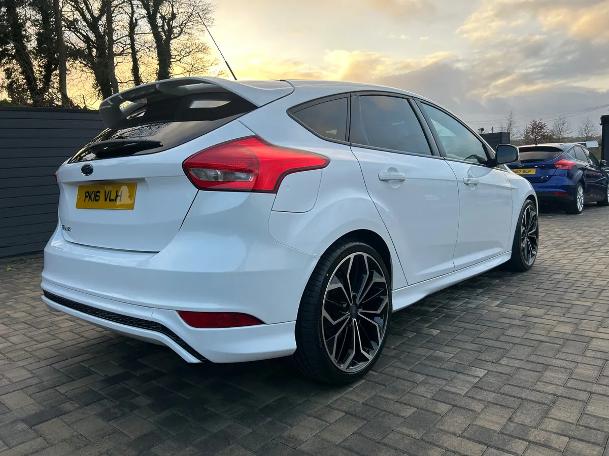 2016 FORD FOCUS ZTEC S 1.5 TDCI - Image 2