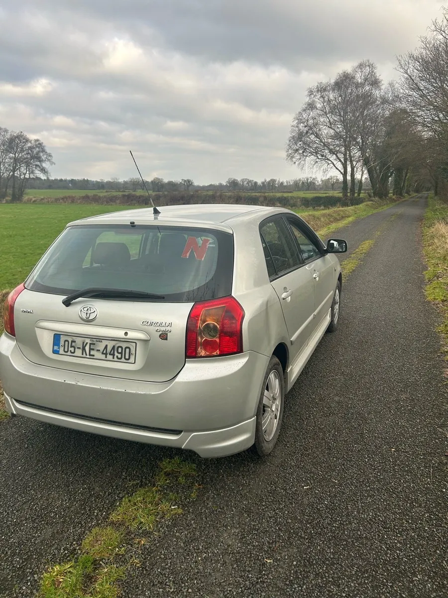 Toyota Corolla - Image 2