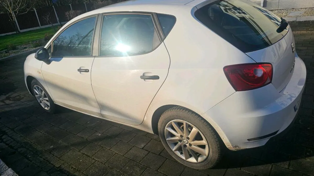 Seat ibiza immaculate - Image 3