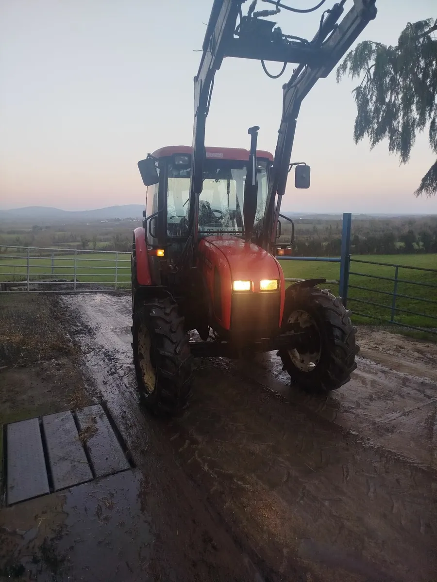 ZETOR 6341 LOADER TRACTOR '03 - Image 4