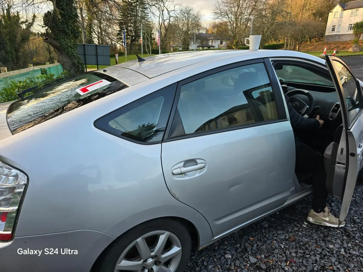 Toyota Prius 2008 - Image 2