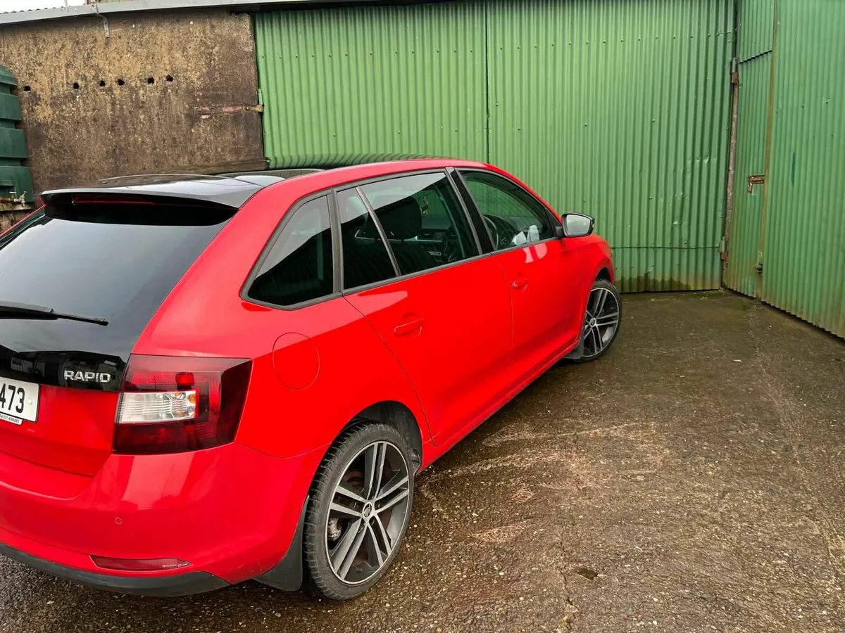 Skoda Rapid 2016 - Image 2