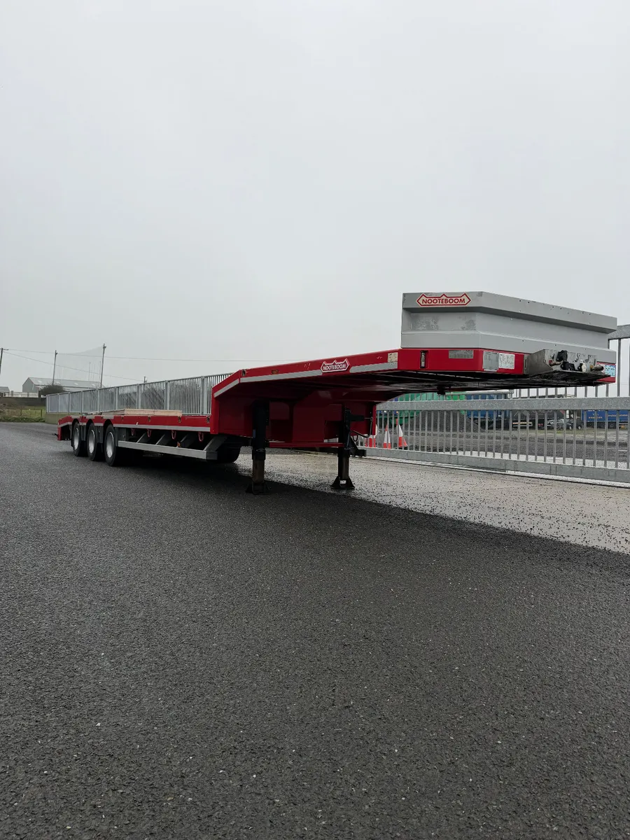 2020 Nooteboom lowloader like new - Image 1